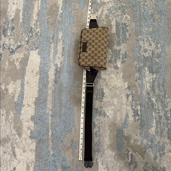 Gucci Beige/Ebony GG Canvas Belt Bag/Crossbody Bag Unisex - Picture 13 of 13